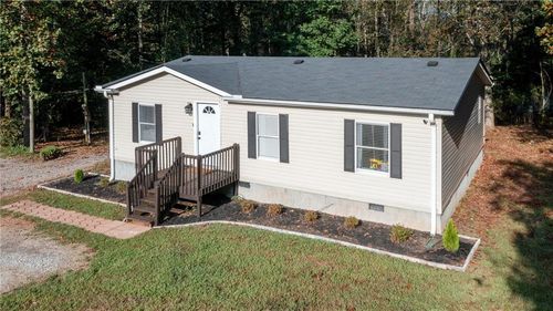 175 Pleasant Acres Dr, Maysville, GA, 30558-3224 | Card Image