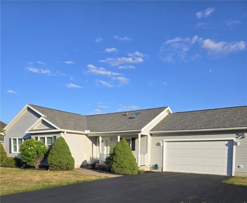 11 Lexington Run, Horseheads, NY, 14845-8545 | Card Image