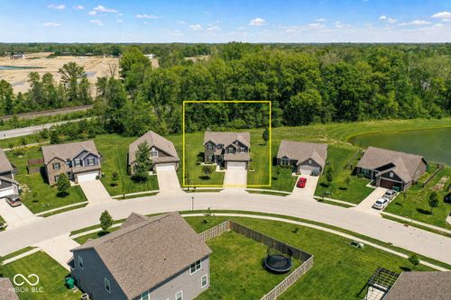 793 Crystal Dr, Fortville, IN, 46040-1687 | Card Image