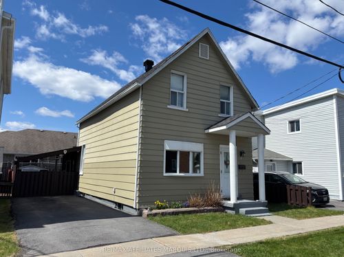 4 Seymour Ave, Cornwall, ON, K6J4L7 | Card Image