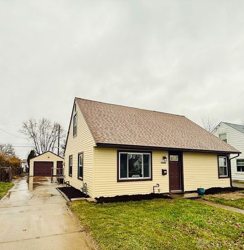 4217 Reading Rd, Dayton, OH, 45420-2844 | Card Image