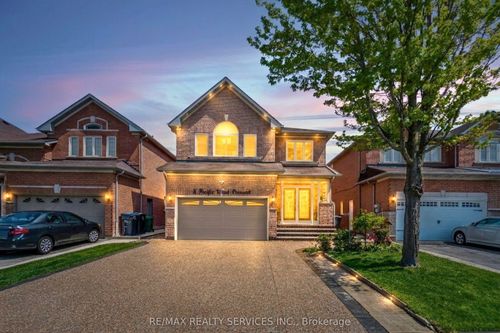 8 Pacific Wind Crescent, Brampton, ON, L6R1Z9 | Card Image