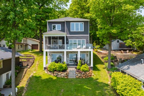 9383 Fraulin Dr, Richland, MI, 49083-8509 | Card Image