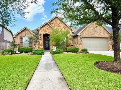 1216 Matthew Hills Ln, Spring, TX, 77386-4056 | Card Image