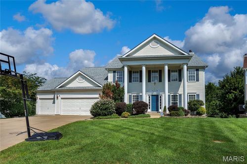 611 Knollshire Way, Dardenne Prairie, MO, 63368-8378 | Card Image