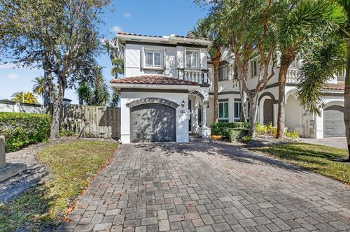 4040 Murano Bay Dr, Boynton Beach, FL, 33435-2854 | Card Image
