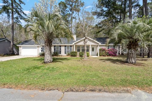 97 Ridgeland Lakes Dr, Ridgeland, SC, 29936-6485 | Card Image