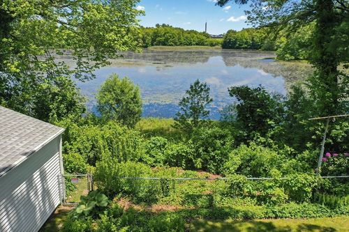 36 Alden Ave, Dartmouth, MA, 02747 | Card Image