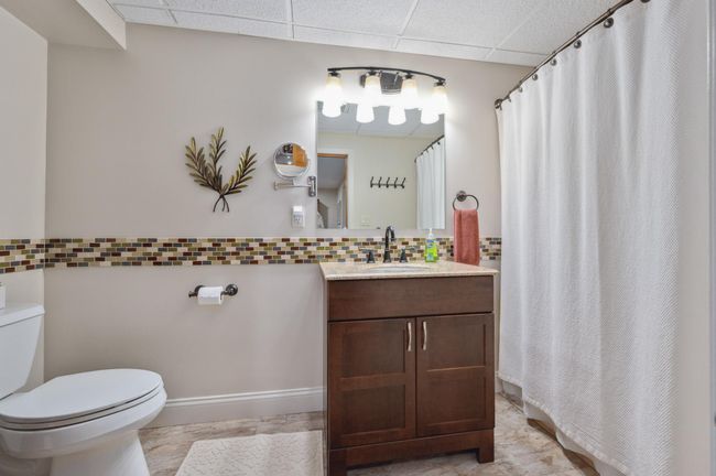 Lower level Full Bathroom | Image 31
