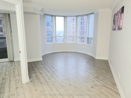 622-15 Northtown Way, North York, ON, M2N7A2 | Card Image