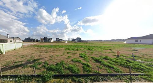 205 Sabal Grove Ln, Youngsville, LA, 70592-6994 | Card Image