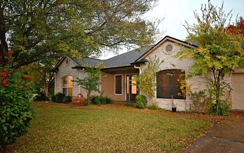 87 Firestone Pl, Meadowlakes, TX, 78654-6505 | Card Image