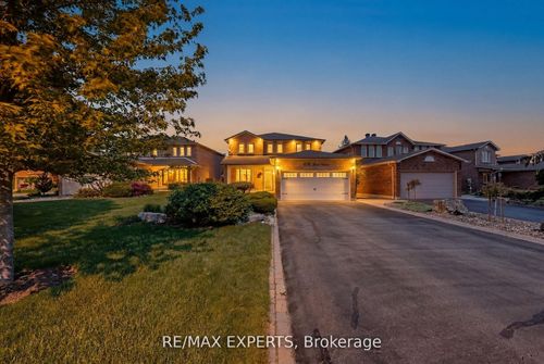 54 De Rose Ave, Bolton, ON, L7E1B4 | Card Image