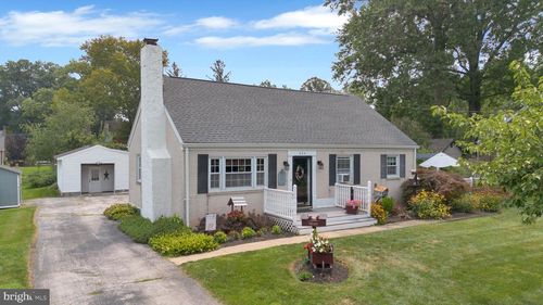 624 Heckel Ave, Spring City, PA, 19475-1617 | Card Image