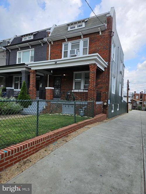 409 Farragut St Nw, WASHINGTON, DC, 20011-6116 | Card Image
