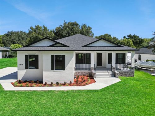 10525 Bronson Rd, Clermont, FL, 34711-9105 | Card Image
