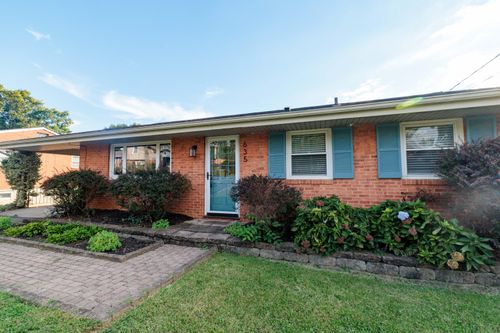 635 E Augusta Ave, Vinton, VA, 24179-3516 | Card Image