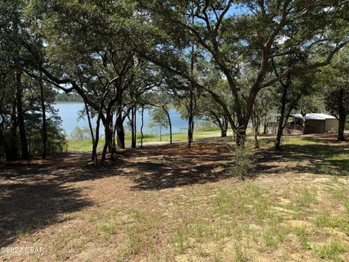 2825 Summer Dr, Chipley, FL, 32428-3484 | Card Image