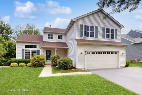 654 Linden Dr, Carol Stream, IL, 60188-4428 | Card Image