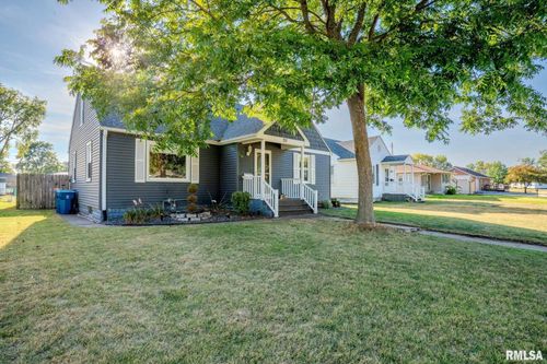 711 3rd Ave, Camanche, IA, 52730-1609 | Card Image