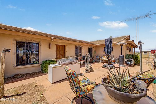 76 Mustang Ranch Rd, Elgin, AZ, 85611-7509 | Card Image
