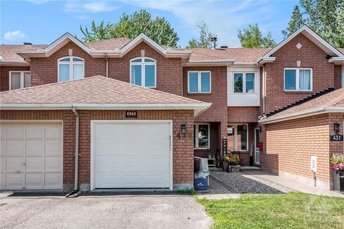 429 Wincanton Dr, Orléans, ON, K4A3X9 | Card Image