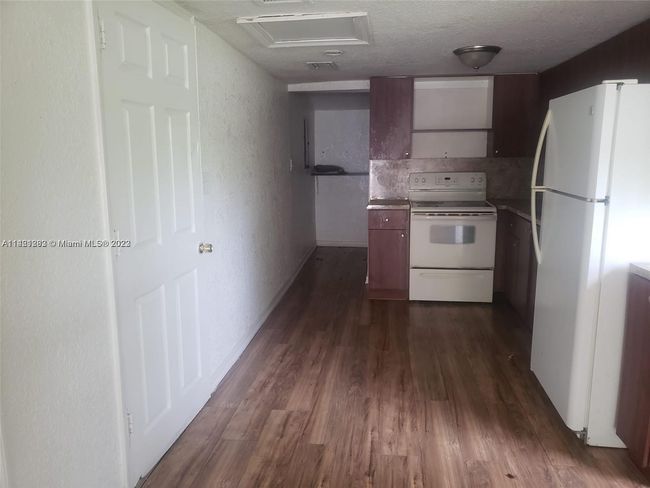 1829 Nw 62 Nd Ter, House other with 2 bedrooms, 2 bathrooms and null parking in MIAMI FL | Image 6