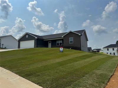 610 Wentworth Drive, House other with 3 bedrooms, 2 bathrooms and null parking in Jackson MO | Image 2