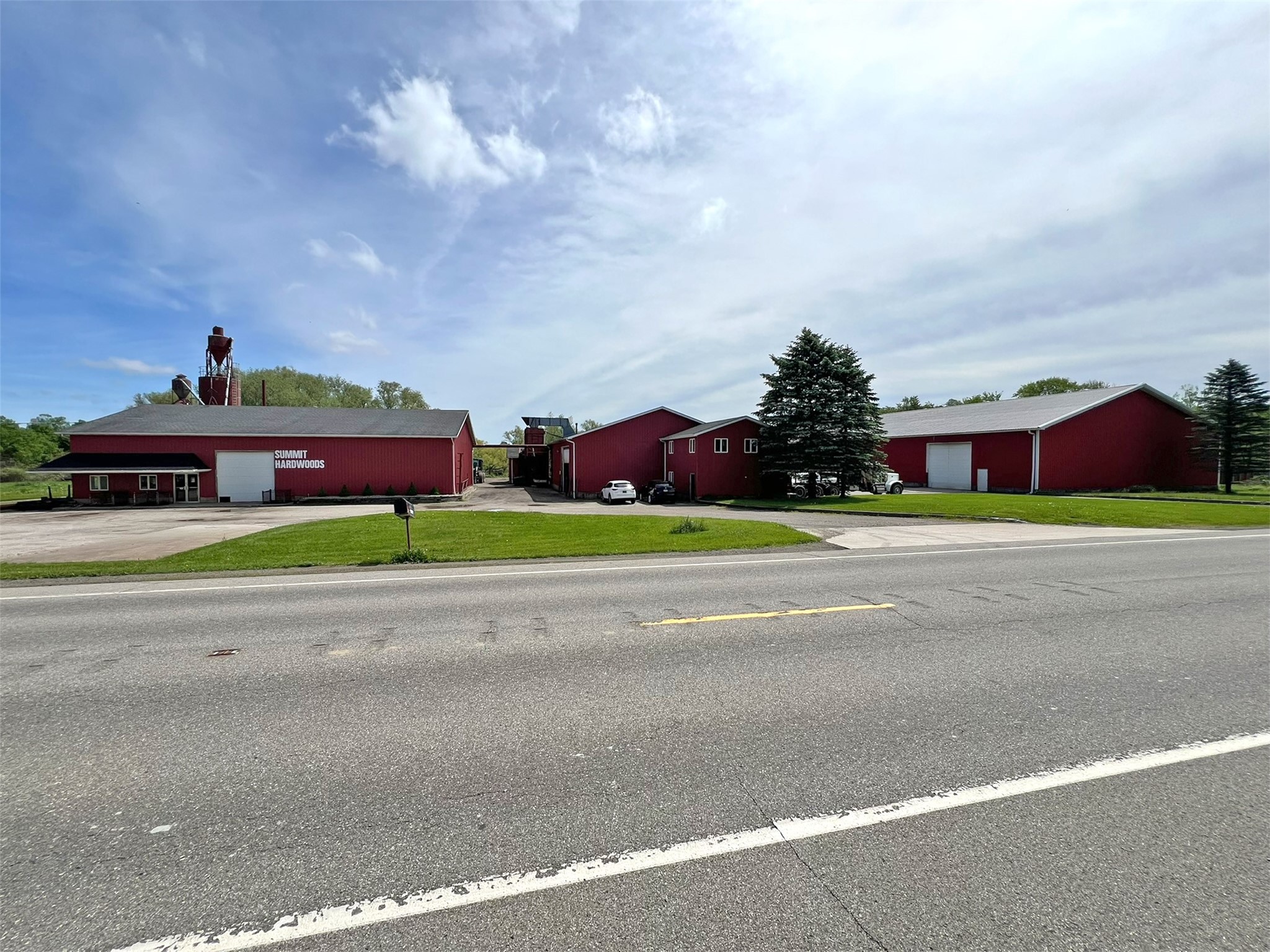 9711 Perry Hwy, Waterford, PA 16441