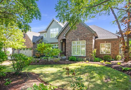 1736 Robert Ln, Naperville, IL, 60564-7125 | Card Image