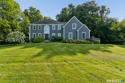 32 Yogananda St, Sandy Hook, CT, 06482-1569 | Card Image