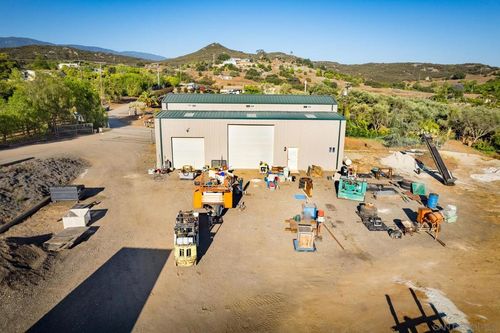 31141 Saddleback Rd, Valley Center, CA, 92082-3854 | Card Image