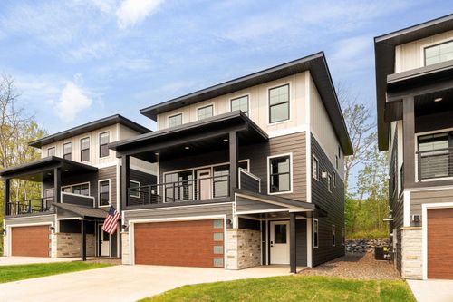 8313 Eric Shaffer Way, Duluth, MN, 55808 | Card Image