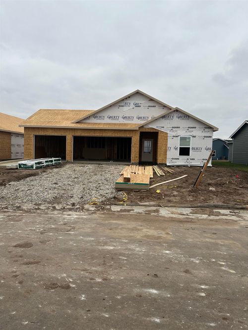 1606 N Topaz Ln, Mulvane, KS, 67110 | Card Image