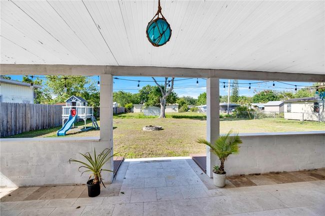 2554 3 Rd St Sw, House other with 3 bedrooms, 1 bathrooms and null parking in Vero Beach FL | Image 21