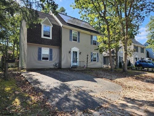 559 E Revere Way, Galloway, NJ, 08205-3230 | Card Image