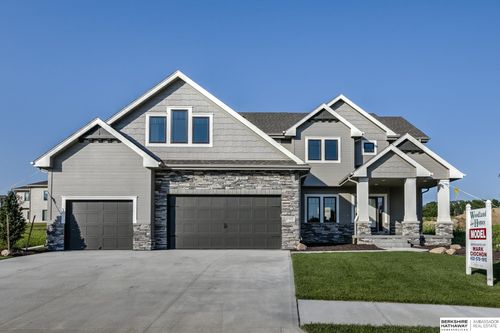 11720 Caspian Dr, Papillion, NE, 68046-4962 | Card Image