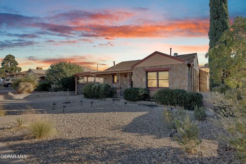 4518 Hueco Ave, El Paso, TX, 79903-3115 | Card Image