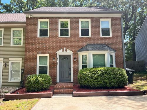 1365 Old Virginia Ct Se, Marietta, GA, 30067-8461 | Card Image