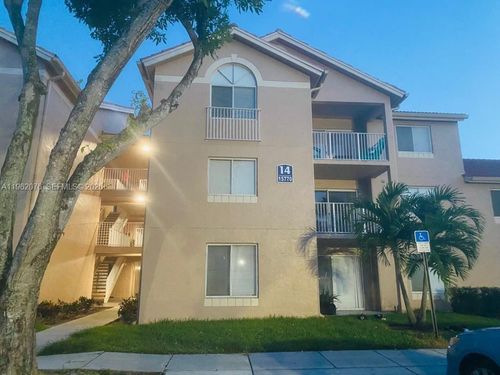 apt-205-15770 Sw 106th Ter, Miami, FL, 33196-4230 | Card Image