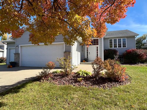 527 Lally Ln, Zumbrota, MN, 55992-1485 | Card Image