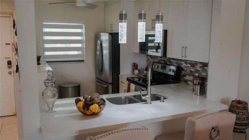 apt-206-7142 Golf Colony Ct, Lake Worth, FL, 33467-8925 | Card Image