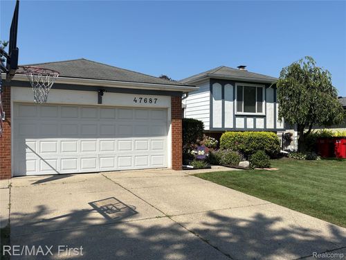 47687 Tilch Rd, Macomb, MI, 48044-2463 | Card Image