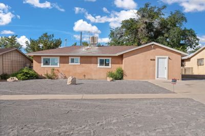 1008 Marron Circle Ne, House other with 3 bedrooms, 1 bathrooms and null parking in Albuquerque NM | Image 1