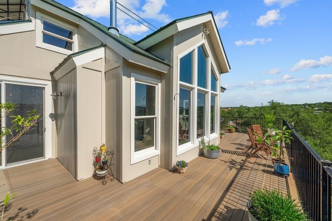 Over 600 square feet of Trex decking | Image 6