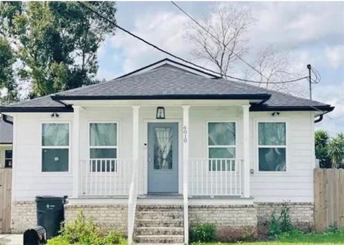 6010 Pasteur Blvd, New Orleans, LA, 70122-4114 | Card Image