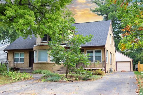 224 E Oak Park Dr, Peoria, IL, 61614-7412 | Card Image