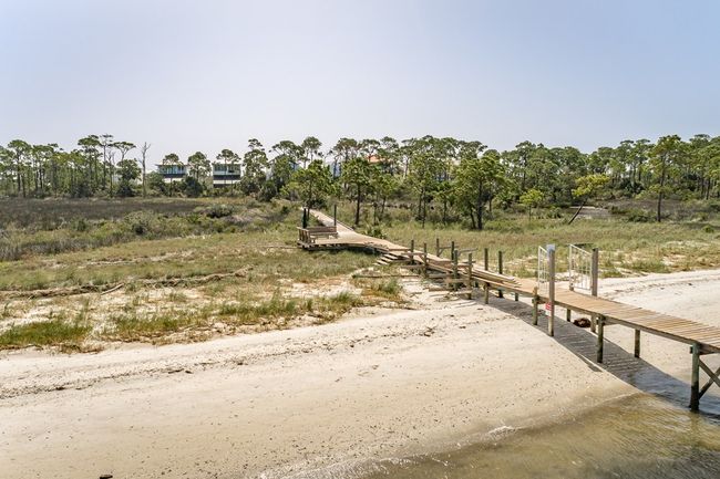 1637 Wayfarers Ct, House other with 4 bedrooms, 4 bathrooms and 4 parking in St. George Island FL | Image 58