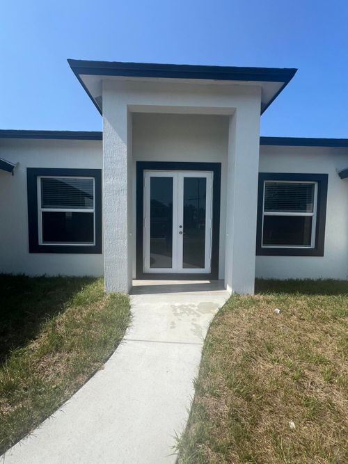 1031 Sw Dubois Ave, Port St. Lucie, FL, 34953-3234 | Card Image
