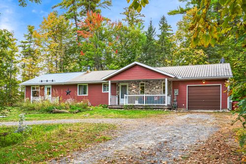 3099 8th Concession S, Pakenham, ON, K0A2X0 | Card Image